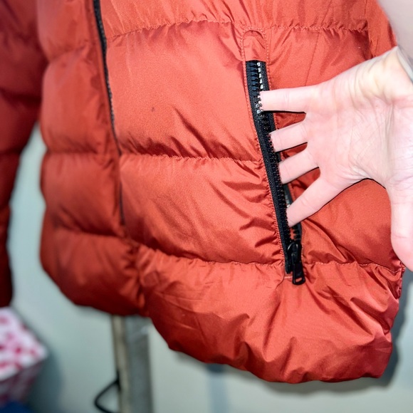 AUTHENTIC MICHAEL KORS RED PUFFER JACKET - LIKE NEW - Picture 2 of 10